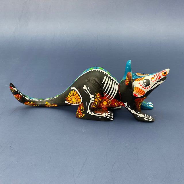 TLACUACHE MED MITAD ESQUELETO-LDV